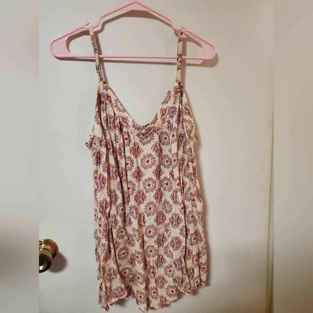 Plus size pink floral mandala tank